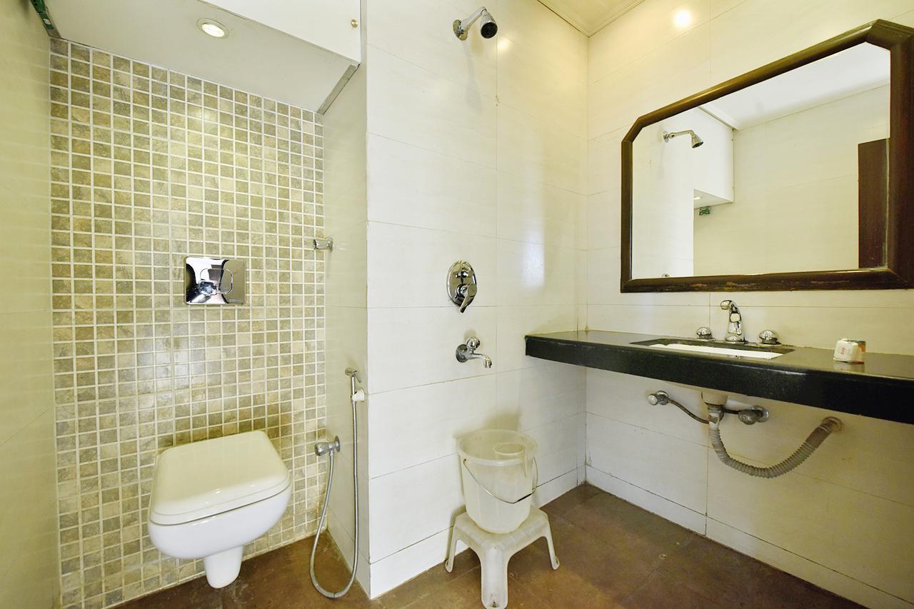 Oyo 8917 Hotel Crystal Palace Шимла Экстерьер фото